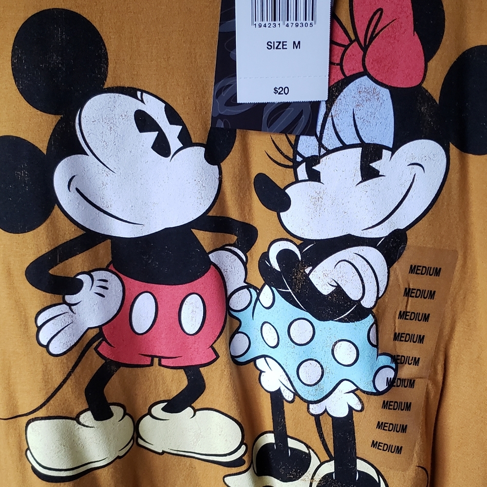 Disney Mickey and Minnie Mouse Tshirt